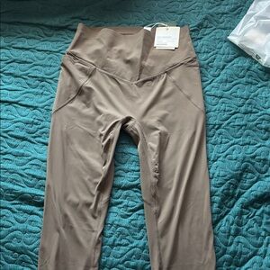 HALARA UltraSculpt™ Taupe Leggings